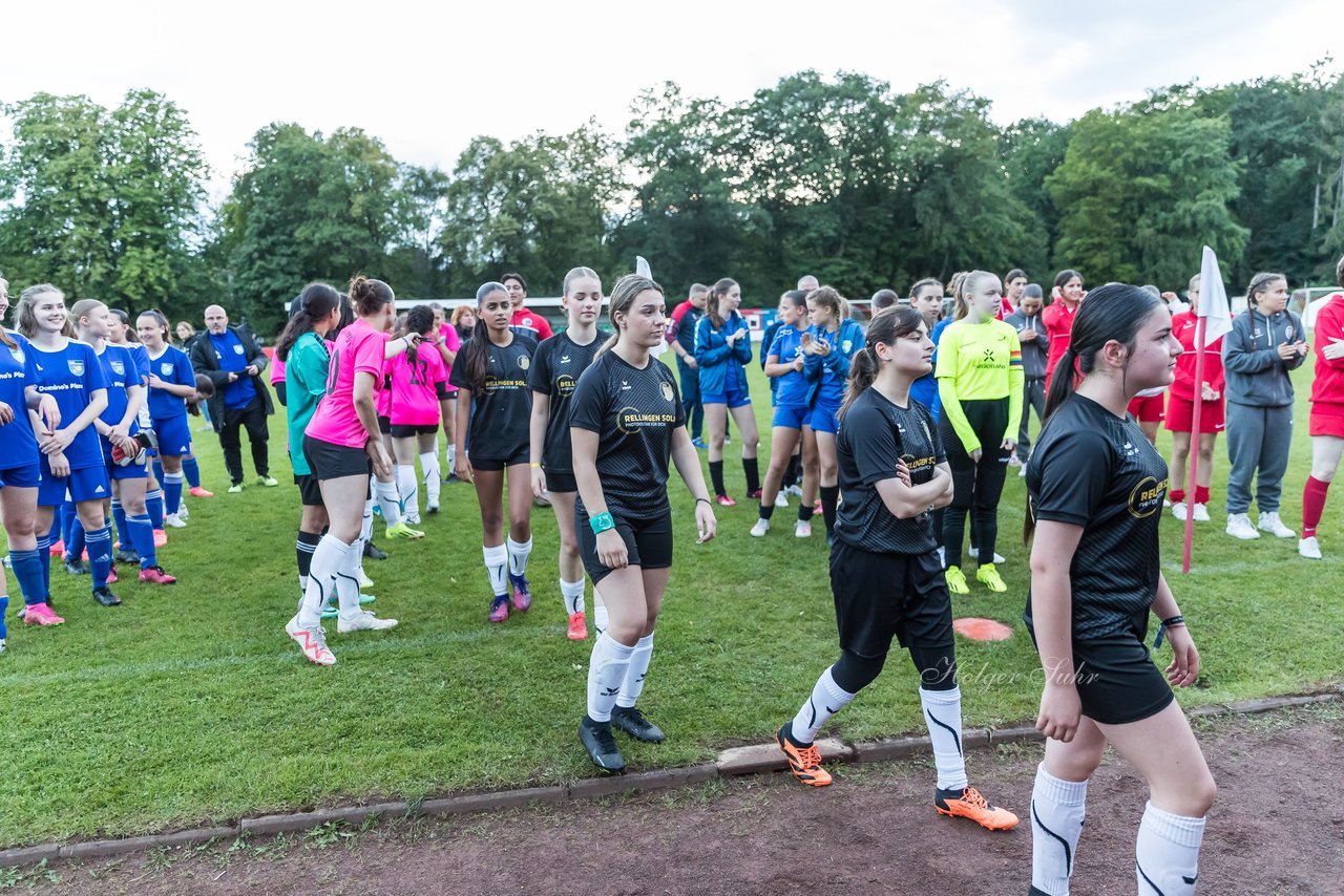 Bild 110 - Loewinnen Cup